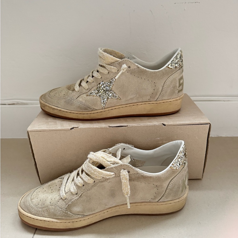 Golden Goose Women’s Suede Ballstar Glitter Sneakers. Size EU39.